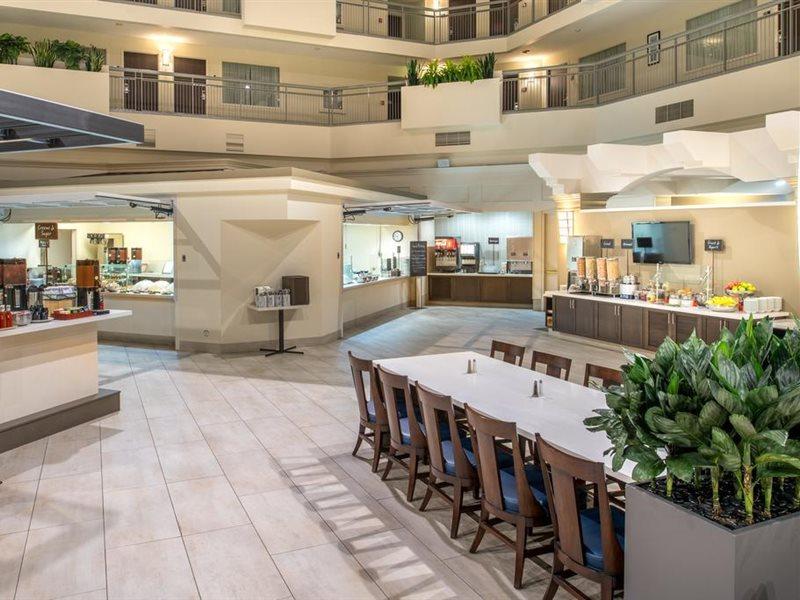 西雅图塔科马国际机场大使套房酒店 塔奇拉 外观 照片